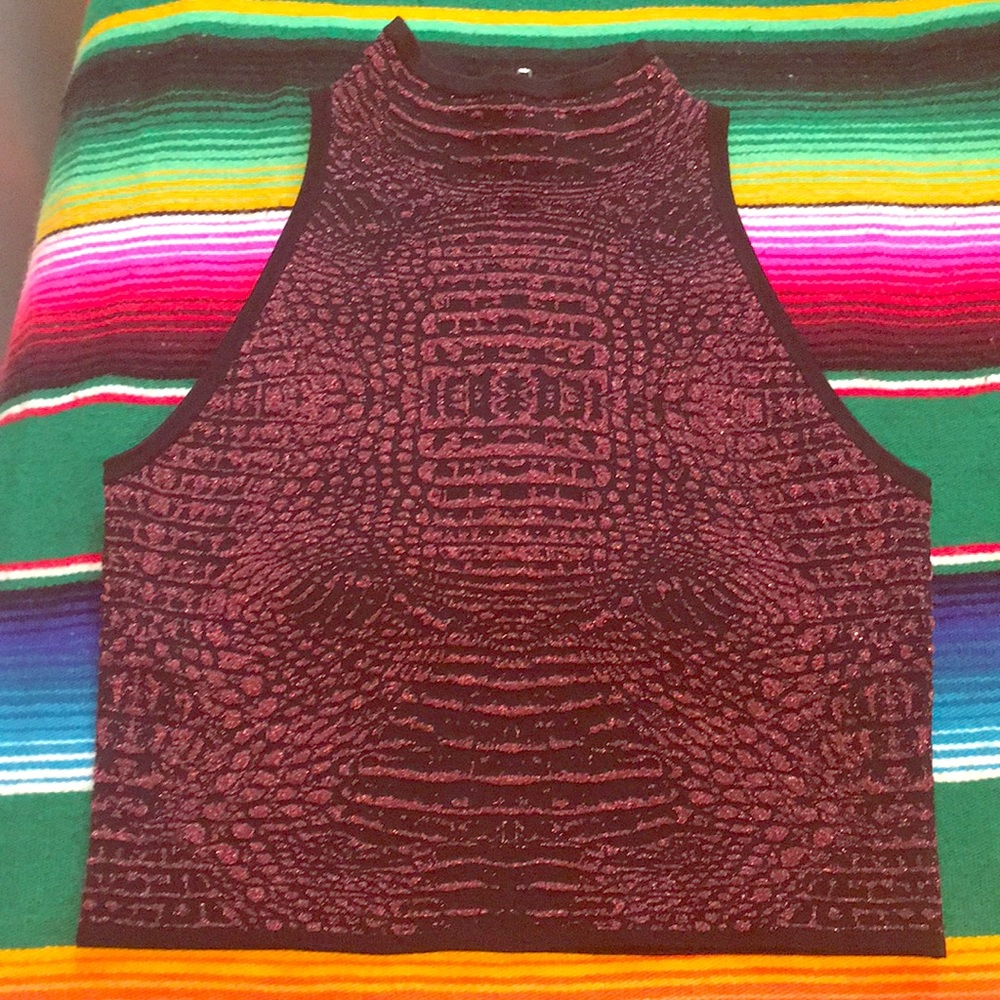 Crop top